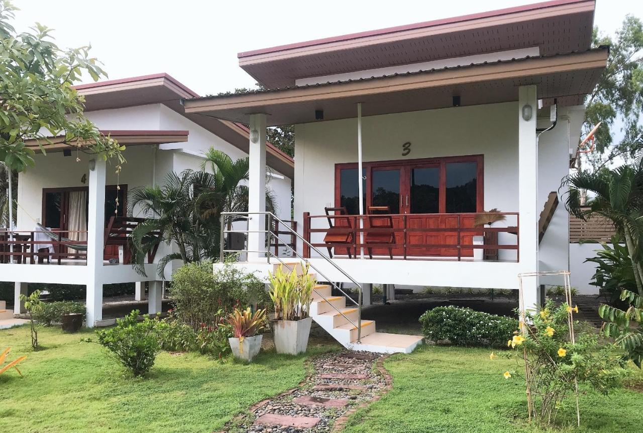 Breeze Bay Villa Wok Tum Exteriör bild