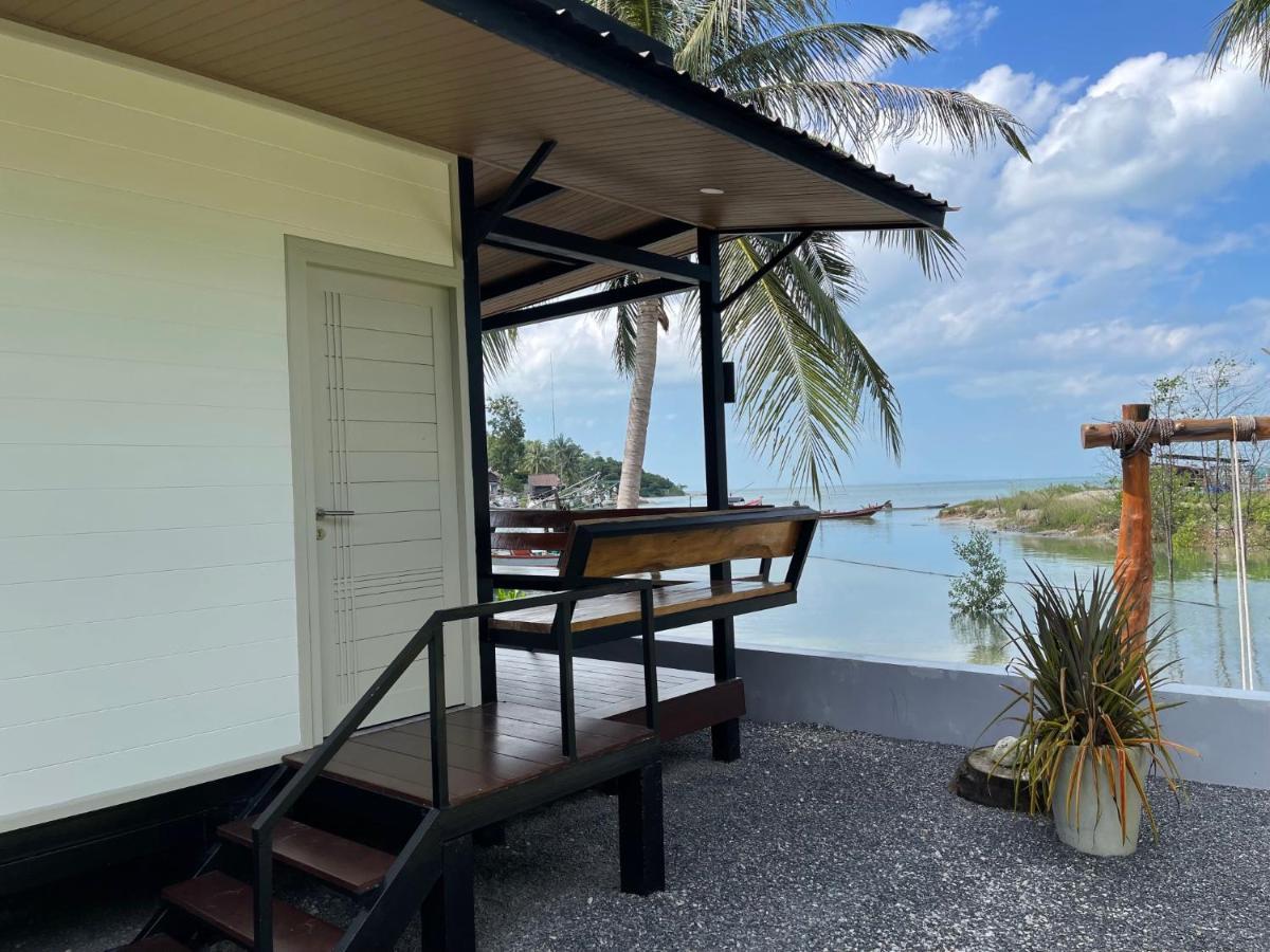 Breeze Bay Villa Wok Tum Exteriör bild