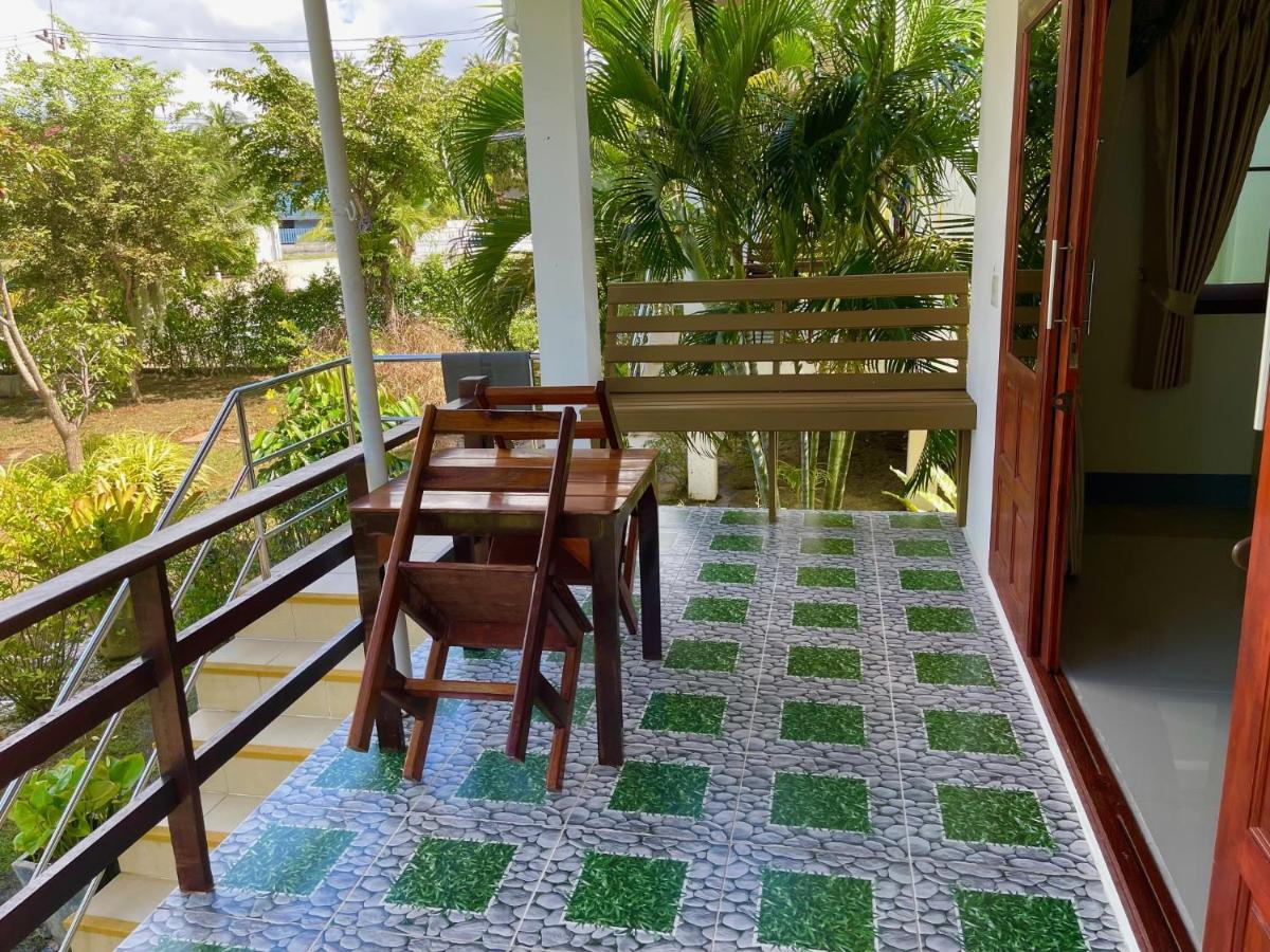 Breeze Bay Villa Wok Tum Exteriör bild