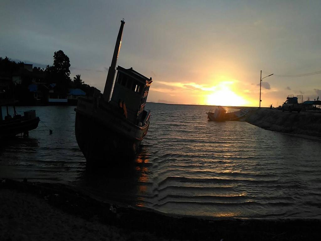 Breeze Bay Villa Wok Tum Exteriör bild